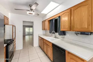 14215 N Tumblebrook Way, Sun City, AZ 85351 - Photo 16