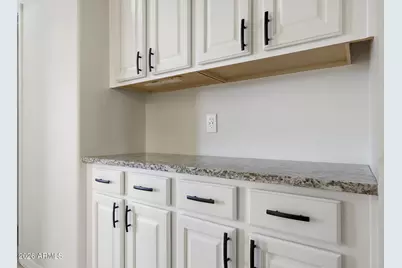 14604 W Clarendon Avenue, Goodyear, AZ 85395 - Photo 22