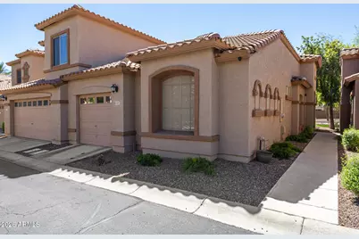 2600 E Springfield Place #109, Chandler, AZ 85286 - Photo 2
