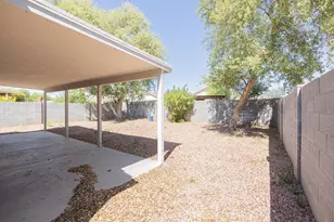17432 W Calavar Rd, Surprise, AZ 85388 - Photo 22