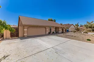 1719 W Shawnee Dr, Chandler, AZ 85224 - Photo 2