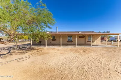 21611 W Eagle Mountain Road, Buckeye, AZ 85326 - Photo 2