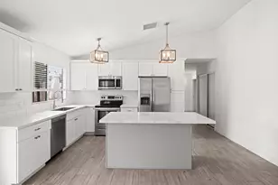 928 E Hope St, Mesa, AZ 85203 - Photo 24
