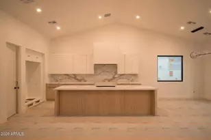 4237 N 41st Pl, Phoenix, AZ 85018 - Photo 4