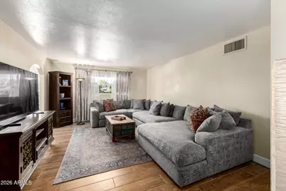 3126 N 42nd Street, Phoenix, AZ 85018 - Photo 4