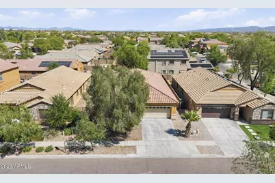 3203 S 90th Lane, Tolleson, AZ 85353 - Photo 2