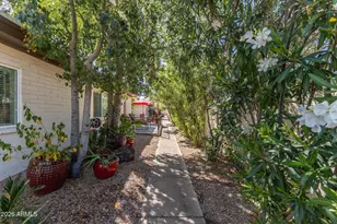 1916 W Morningside Dr, Phoenix, AZ 85023 - Photo 30