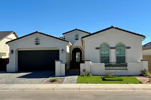 1193 E Palm Beach Dr, Chandler, AZ 85249 - Photo 2