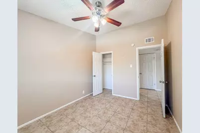 2206 S Granada Drive #5, Tempe, AZ 85282 - Photo 10