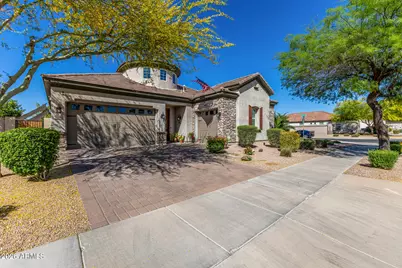22186 E Creekside Drive, Queen Creek, AZ 85142 - Photo 4