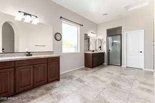 22186 E Creekside Dr, Queen Creek, AZ 85142 - Photo 34