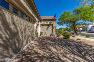 22186 E Creekside Dr, Queen Creek, AZ 85142 - Photo 6