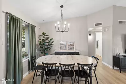 3943 W Willow Avenue, Phoenix, AZ 85029 - Photo 2