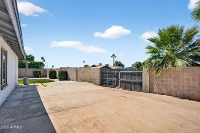 1019 W Wescott Drive, Phoenix, AZ 85027 - Photo 18