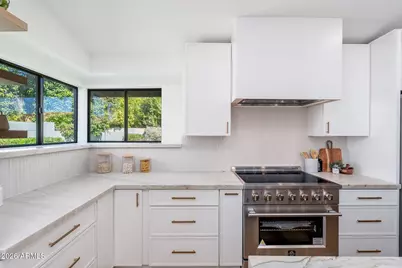 6050 E Betty Elyse Lane, Scottsdale, AZ 85254 - Photo 16