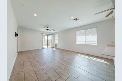 3811 S 64th Drive, Phoenix, AZ 85043 - Photo 6