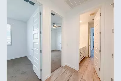 3811 S 64th Drive, Phoenix, AZ 85043 - Photo 12