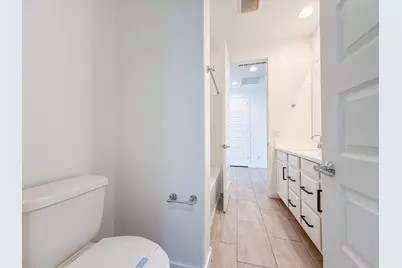 3811 S 64th Drive, Phoenix, AZ 85043 - Photo 18