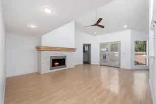 9709 E Mountain View Rd, Scottsdale, AZ 85258 - Photo 8