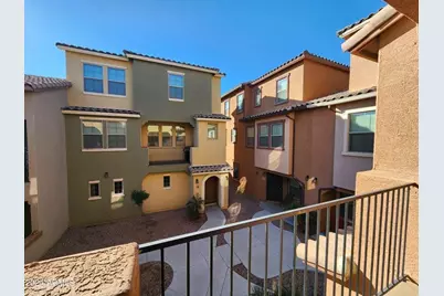 1822 N 77th Glen, Phoenix, AZ 85035 - Photo 8