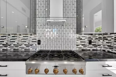 6932 E Pearl Street, Mesa, AZ 85207 - Photo 2