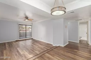 3434 W Danbury Dr, Phoenix, AZ 85053 - Photo 8