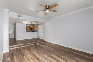 3434 W Danbury Dr, Phoenix, AZ 85053 - Photo 6