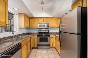 3434 W Danbury Dr, Phoenix, AZ 85053 - Photo 52