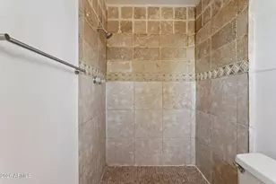 4505 W Crittenden Ln, Phoenix, AZ 85031 - Photo 12