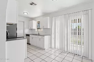 4505 W Crittenden Ln, Phoenix, AZ 85031 - Photo 6