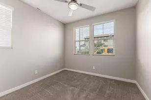 1015 E Thompson, Chandler, AZ 85286 - Photo 30