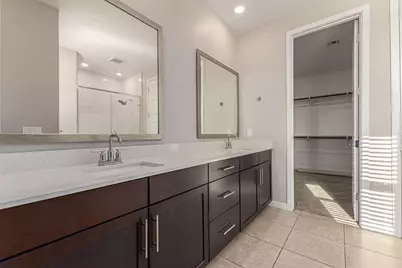 1015 E Thompson, Chandler, AZ 85286 - Photo 14