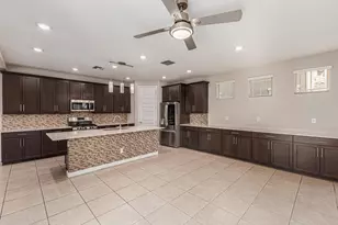 1015 E Thompson, Chandler, AZ 85286 - Photo 10