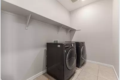 1015 E Thompson, Chandler, AZ 85286 - Photo 24