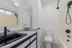 18042 N 41st St, Phoenix, AZ 85032 - Photo 16