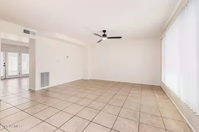 6605 N 44th Avenue, Glendale, AZ 85301 - Photo 8