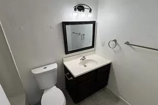 1130 E Butler Dr, Phoenix, AZ 85020 - Photo 16