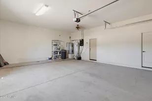 9301 W Debbie Ln, Arizona City, AZ 85123 - Photo 34