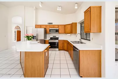 231 N Cottonwood Drive, Gilbert, AZ 85234 - Photo 20