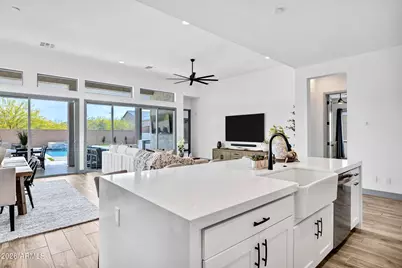 21333 W Hillcrest Boulevard, Buckeye, AZ 85396 - Photo 10