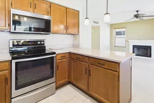 2750 E Rock Wren Rd, Phoenix, AZ 85048 - Photo 10