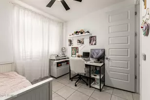 16429 W Saguaro Park Ln, Surprise, AZ 85387 - Photo 28