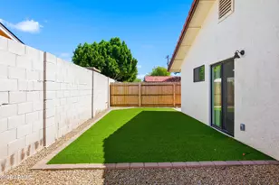 2844 E Waltann Ln, Phoenix, AZ 85032 - Photo 4