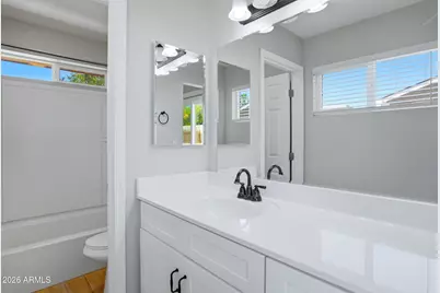 2844 E Waltann Lane #4, Phoenix, AZ 85032 - Photo 8