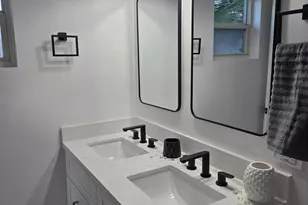 1010 E 6th Pl, Mesa, AZ 85203 - Photo 18