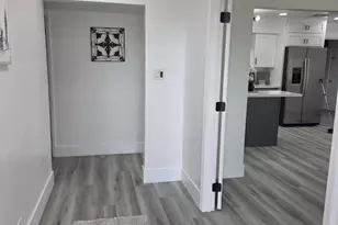 1010 E 6th Pl, Mesa, AZ 85203 - Photo 6