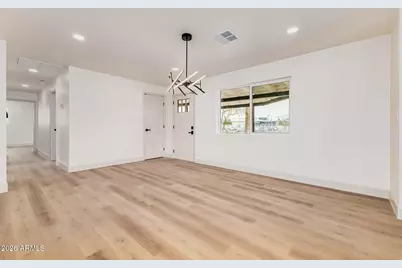 12602 N 24th Street, Phoenix, AZ 85032 - Photo 8