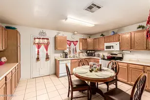 309 5th Ave E, Buckeye, AZ 85326 - Photo 14