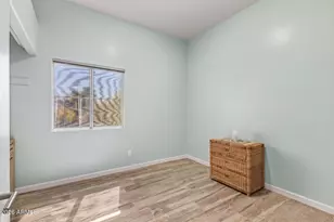 19215 N Coyote Lakes Pkwy, Surprise, AZ 85378 - Photo 32