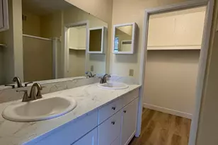 813 S Casitas Dr, Tempe, AZ 85281 - Photo 8